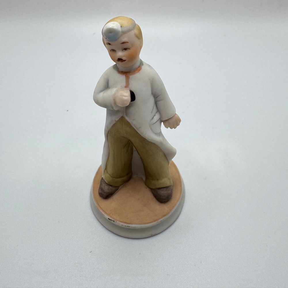 Kelvin 1982 Doctor Figurine C-103 Ceramic Collectible Home Decor Vintage